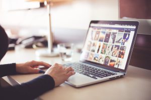 co to jest wyszukiwarka internetowa